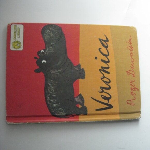 Three Little Horses / Veronica Book  Dandelion Library - Picture 3 of 7